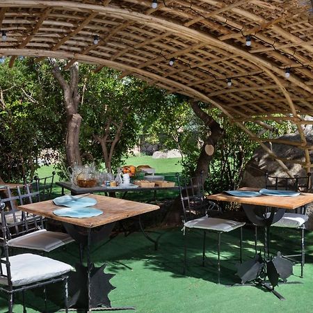 Bed and Breakfast Il Mirto Baja Sardinia Exterior foto