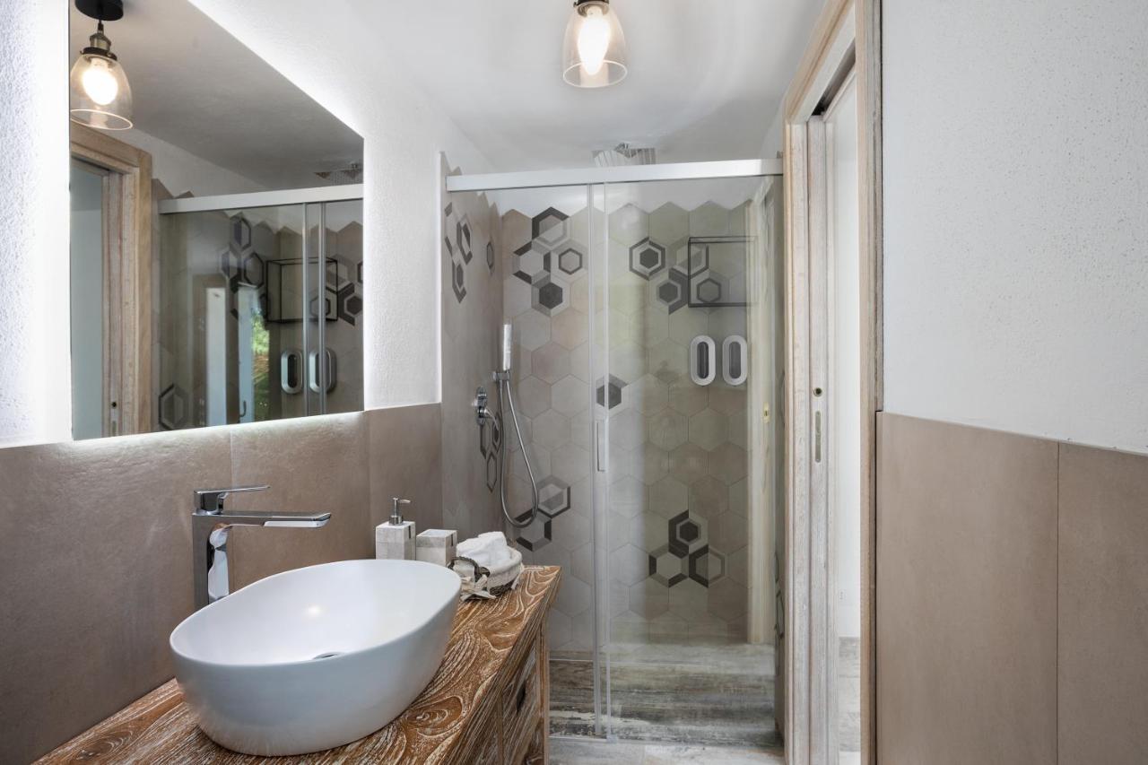 Bed and Breakfast Il Mirto Baja Sardinia Exterior foto